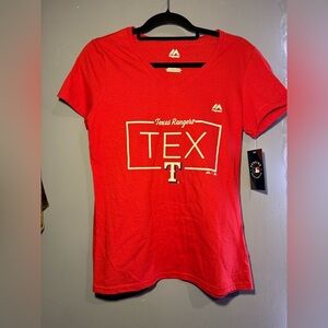 Women's Red Texas Rangers Top, NWT- Medium